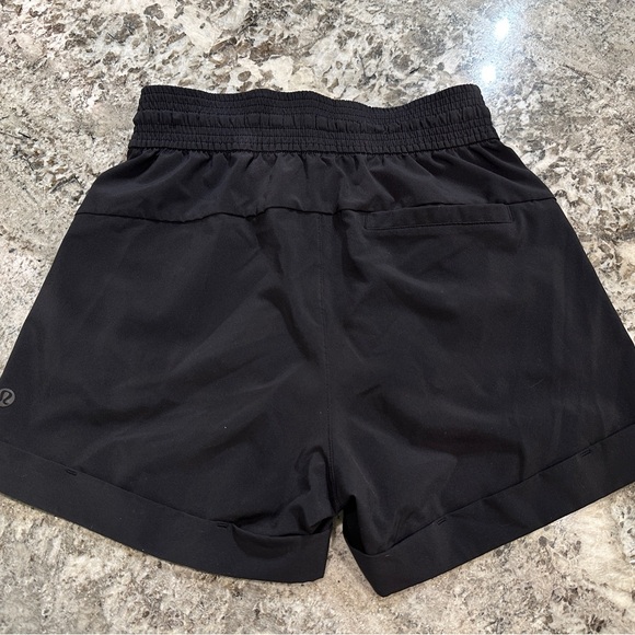 lululemon Spring Break Away MR Short 3" - Picture 2 of 7
